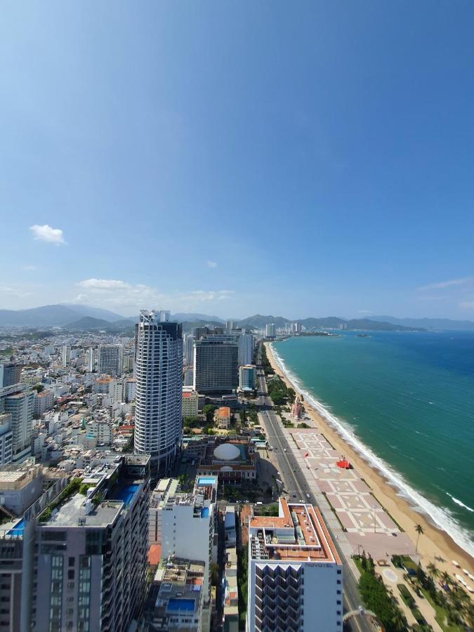Nha Trang Seaview Penthouse Apartment מראה חיצוני תמונה